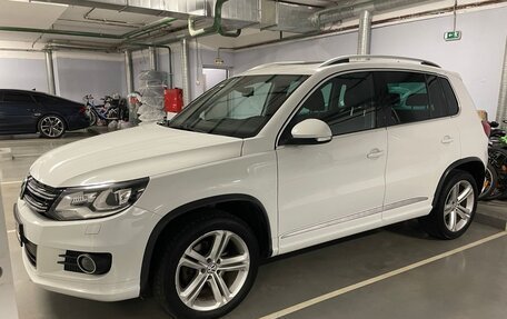 Volkswagen Tiguan I, 2013 год, 2 300 000 рублей, 3 фотография