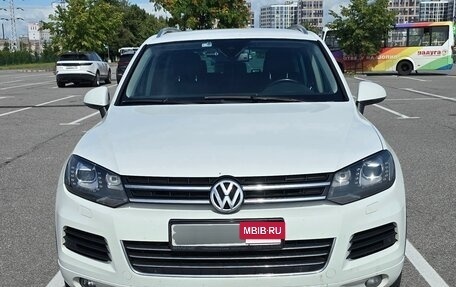 Volkswagen Touareg III, 2013 год, 1 700 000 рублей, 2 фотография