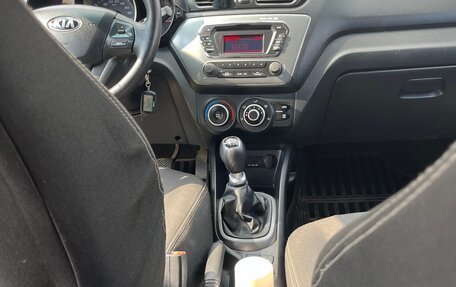 KIA Rio III рестайлинг, 2015 год, 1 150 000 рублей, 20 фотография