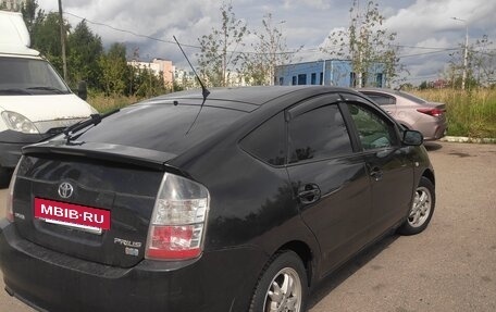 Toyota Prius, 2006 год, 590 000 рублей, 4 фотография