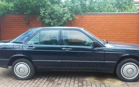Mercedes-Benz 190 (W201), 1988 год, 550 000 рублей, 2 фотография