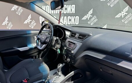 KIA Rio III рестайлинг, 2014 год, 850 000 рублей, 23 фотография