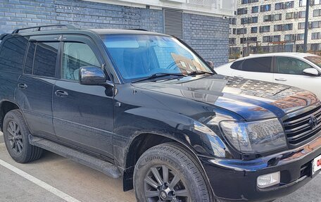 Toyota Land Cruiser 100 рестайлинг 2, 2006 год, 2 500 000 рублей, 5 фотография