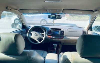 Toyota Camry V40, 2002 год, 680 000 рублей, 1 фотография