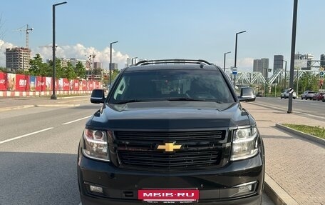 Chevrolet Tahoe IV, 2017 год, 3 650 000 рублей, 2 фотография
