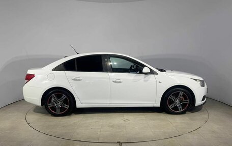 Chevrolet Cruze II, 2010 год, 599 000 рублей, 5 фотография