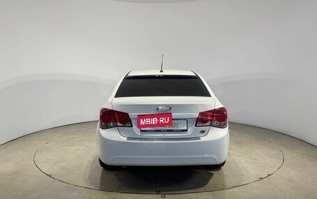 Chevrolet Cruze II, 2010 год, 599 000 рублей, 7 фотография