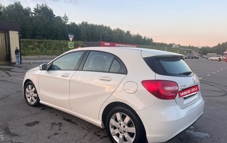 Mercedes-Benz A-Класс, 2013 год, 1 320 000 рублей, 3 фотография