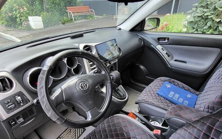 Toyota Matrix, 2004 год, 775 000 рублей, 8 фотография