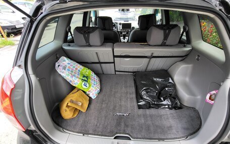 Toyota Matrix, 2004 год, 775 000 рублей, 6 фотография