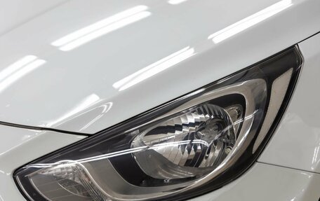 Hyundai Solaris II рестайлинг, 2011 год, 772 000 рублей, 11 фотография