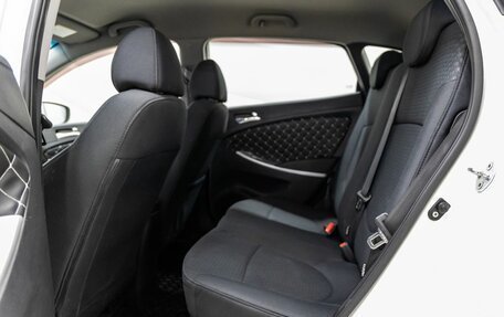 Hyundai Solaris II рестайлинг, 2011 год, 772 000 рублей, 34 фотография