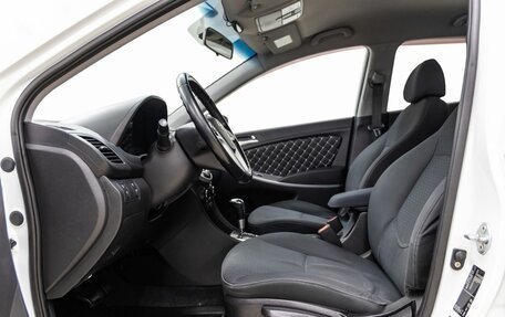 Hyundai Solaris II рестайлинг, 2011 год, 772 000 рублей, 33 фотография