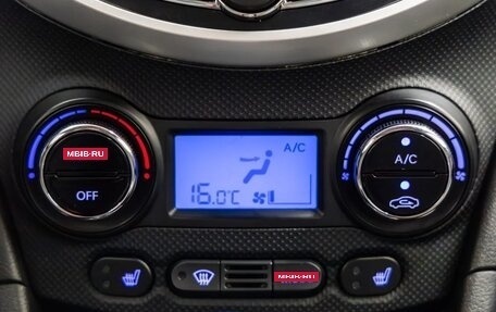 Hyundai Solaris II рестайлинг, 2011 год, 772 000 рублей, 26 фотография