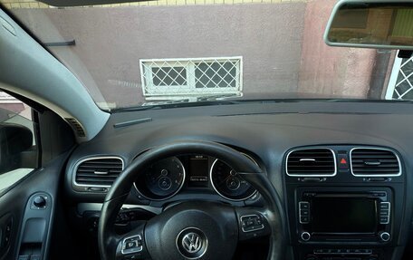 Volkswagen Golf VI, 2011 год, 970 000 рублей, 8 фотография