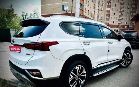 Hyundai Santa Fe IV, 2018 год, 2 570 000 рублей, 5 фотография