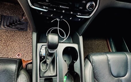 Hyundai Santa Fe IV, 2018 год, 2 570 000 рублей, 17 фотография