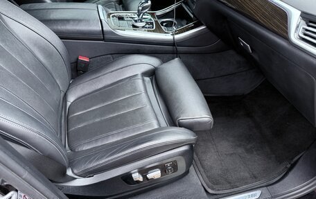 BMW X5, 2019 год, 5 900 000 рублей, 17 фотография