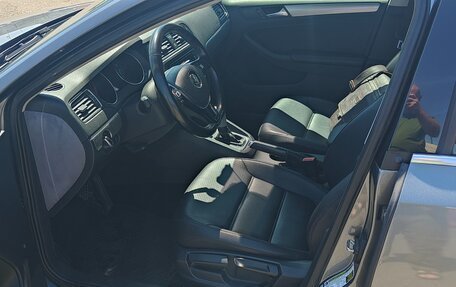 Volkswagen Jetta VI, 2016 год, 1 250 000 рублей, 8 фотография
