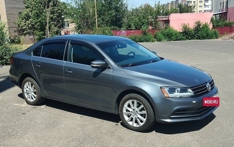 Volkswagen Jetta VI, 2016 год, 1 250 000 рублей, 2 фотография