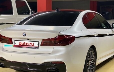 BMW 5 серия, 2018 год, 5 300 000 рублей, 2 фотография