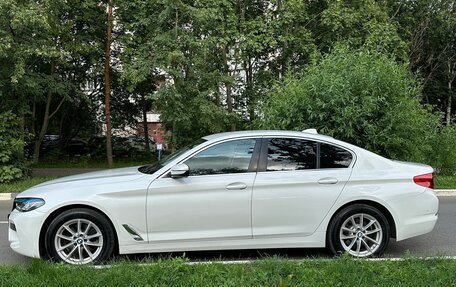 BMW 5 серия, 2019 год, 2 800 000 рублей, 4 фотография