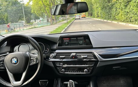 BMW 5 серия, 2019 год, 2 800 000 рублей, 12 фотография