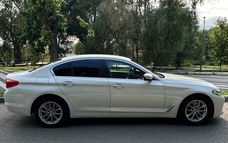 BMW 5 серия, 2019 год, 2 800 000 рублей, 8 фотография