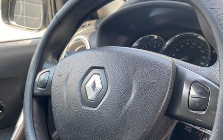 Renault Logan II, 2015 год, 635 000 рублей, 8 фотография