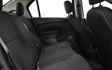 Renault Logan II, 2015 год, 750 000 рублей, 10 фотография