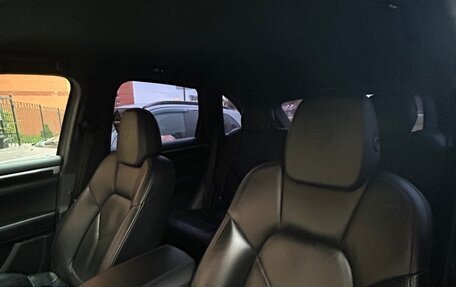 Porsche Cayenne III, 2013 год, 2 550 000 рублей, 7 фотография