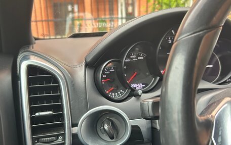 Porsche Cayenne III, 2013 год, 2 550 000 рублей, 11 фотография