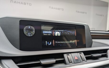 Lexus ES VII, 2018 год, 2 875 000 рублей, 21 фотография