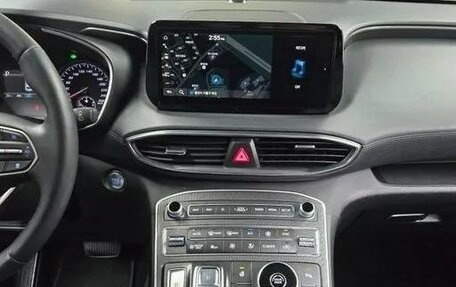 Hyundai Santa Fe IV, 2021 год, 2 490 000 рублей, 13 фотография