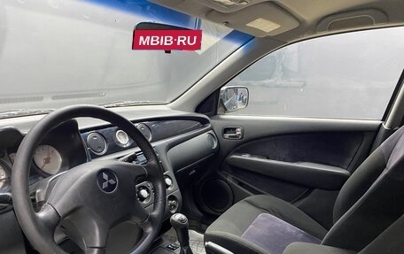 Mitsubishi Outlander III рестайлинг 3, 2003 год, 440 000 рублей, 7 фотография