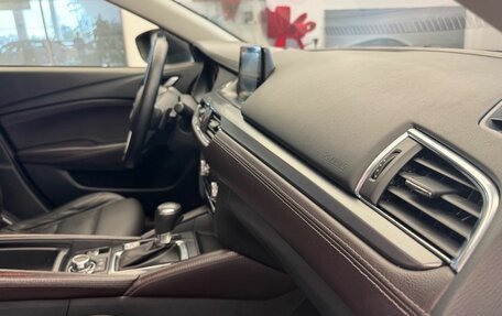 Mazda 6, 2016 год, 1 490 000 рублей, 6 фотография