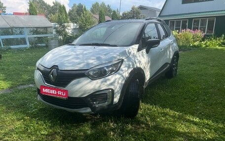 Renault Kaptur I рестайлинг, 2018 год, 1 525 000 рублей, 1 фотография