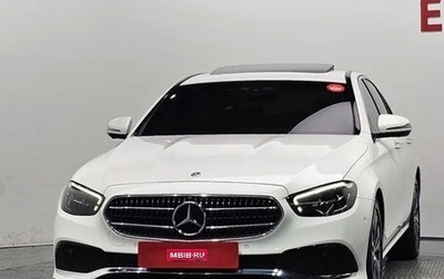 Mercedes-Benz E-Класс, 2022 год, 3 470 000 рублей, 1 фотография