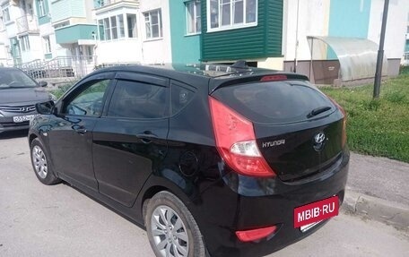 Hyundai Solaris II рестайлинг, 2012 год, 510 000 рублей, 5 фотография