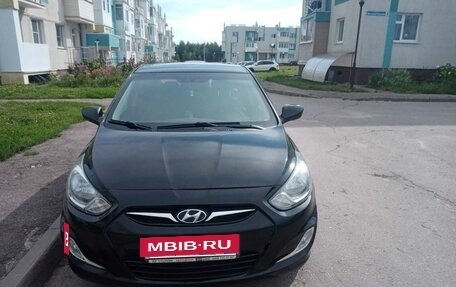 Hyundai Solaris II рестайлинг, 2012 год, 510 000 рублей, 7 фотография