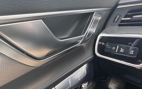 Audi A6, 2021 год, 4 300 000 рублей, 7 фотография