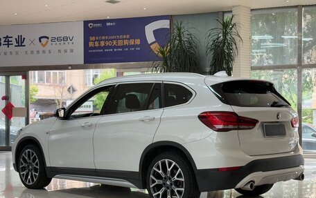 BMW X1, 2021 год, 2 950 000 рублей, 4 фотография