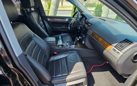 Volkswagen Touareg III, 2009 год, 1 550 000 рублей, 16 фотография