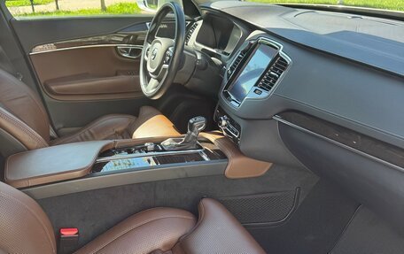 Volvo XC90 II рестайлинг, 2019 год, 4 950 000 рублей, 25 фотография