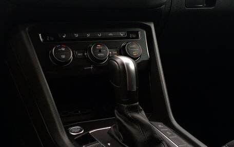 Volkswagen Tiguan II, 2019 год, 3 000 000 рублей, 22 фотография