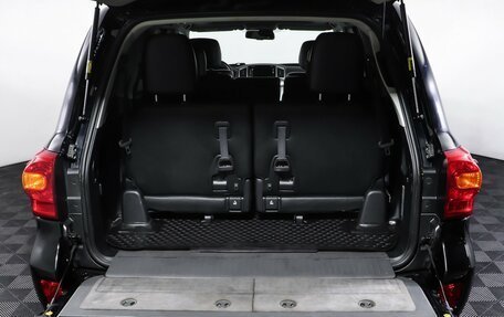 Toyota Land Cruiser 200, 2015 год, 3 840 000 рублей, 3 фотография
