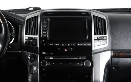 Toyota Land Cruiser 200, 2015 год, 3 840 000 рублей, 10 фотография