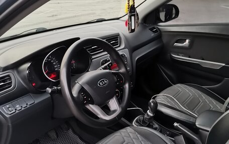 KIA Rio III рестайлинг, 2012 год, 820 000 рублей, 9 фотография