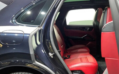 Porsche Cayenne III, 2021 год, 7 070 000 рублей, 16 фотография