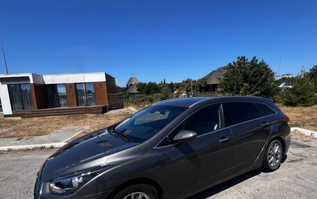 Hyundai i40 I рестайлинг, 2019 год, 2 250 000 рублей, 4 фотография